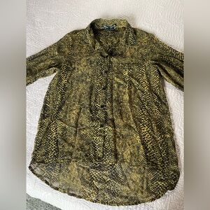 Ali & Kris Olive and Black Reptile-Print Button Shirt
